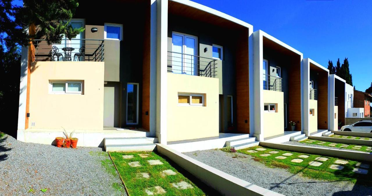 Ananda Apart Tandil - Dptos En Alquiler Temporario Exterior photo