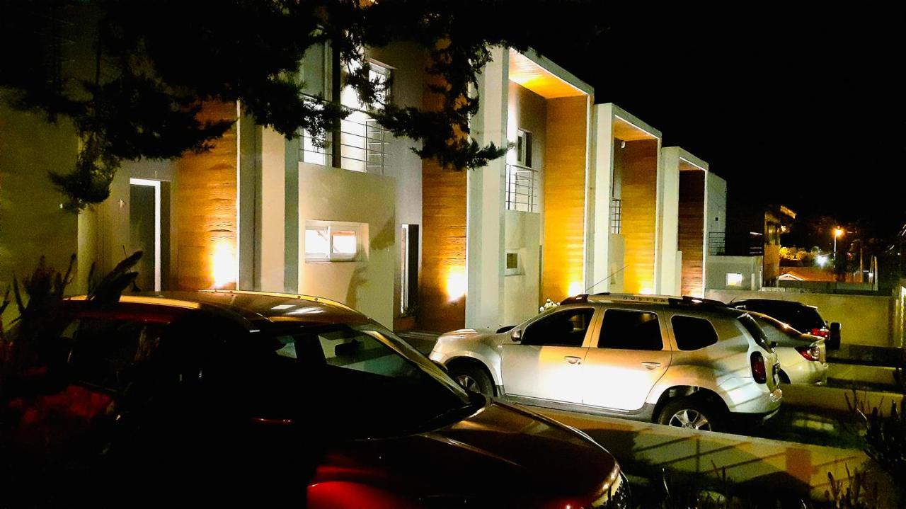 Ananda Apart Tandil - Dptos En Alquiler Temporario Exterior photo