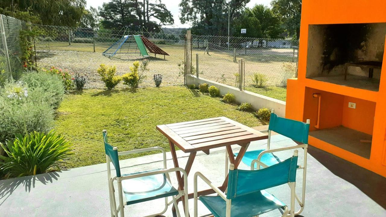 Ananda Apart Tandil - Dptos En Alquiler Temporario Exterior photo